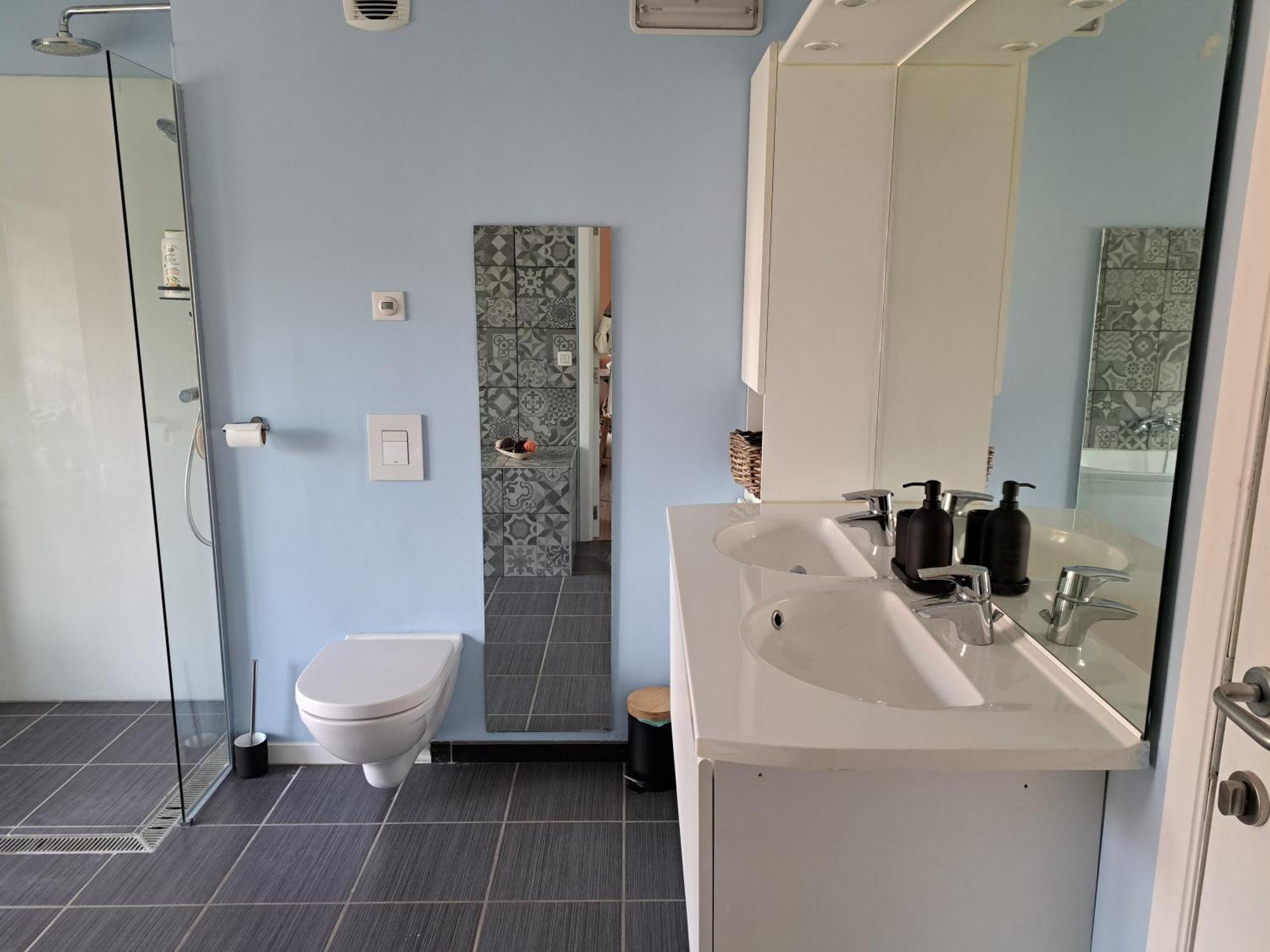 Chambres D'Hotes A 800M De Pairi Daiza Et Proche Du Shape-Otan Lens Ngoại thất bức ảnh